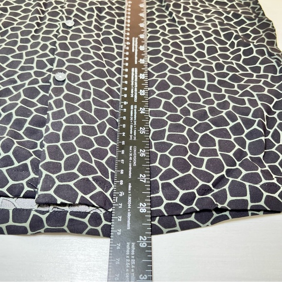 EUC M Denim & Flower Button Down Short Sleeve Shirt Black & Light Sage Green 011 - Picture 5 of 8